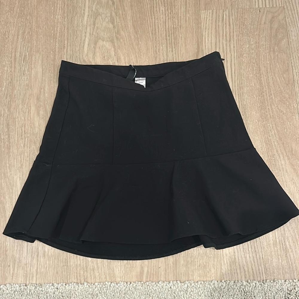 Black mini skirt